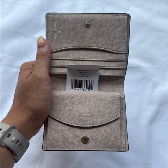 Kate Spade Black Bifold Wallet - Picture 2 of 4